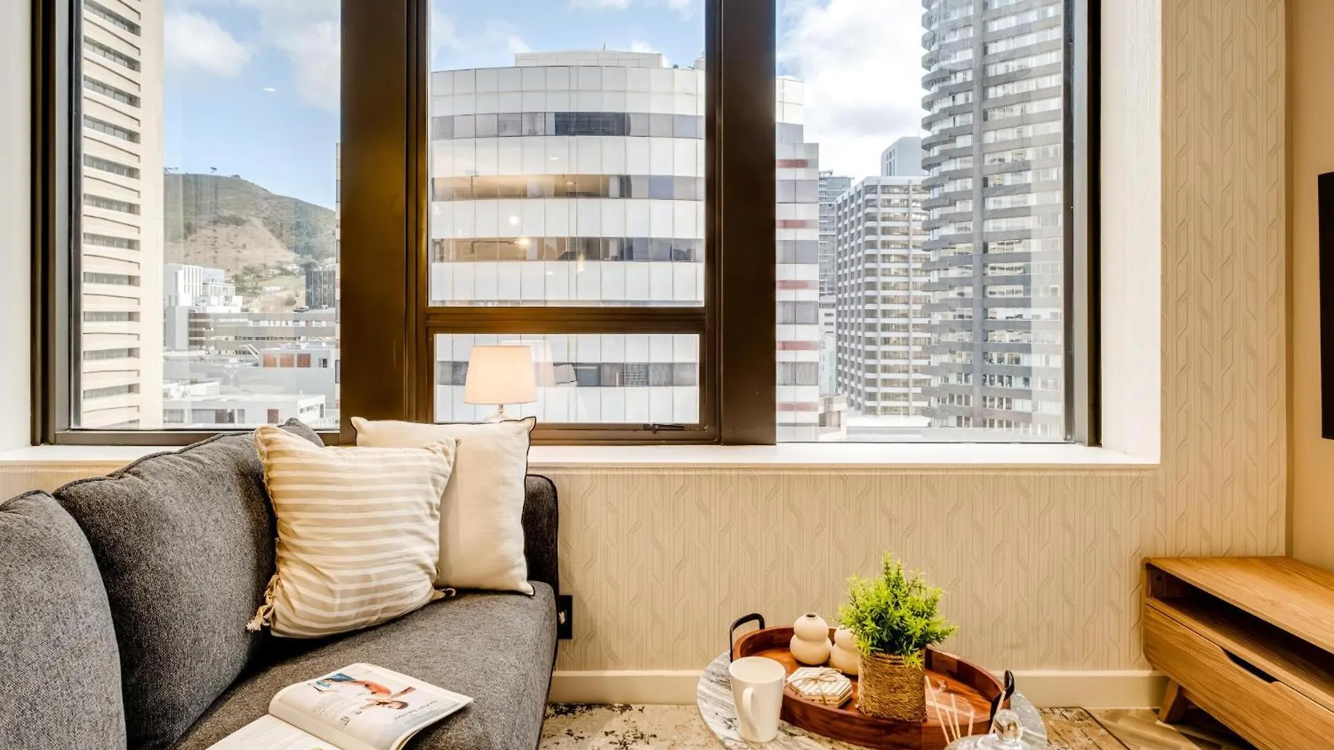 1Bed Apt In Cape Town Cbd City Suite 1602 Daire